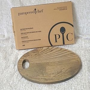 NEW Pampered Chef Ash Wood Serving Board